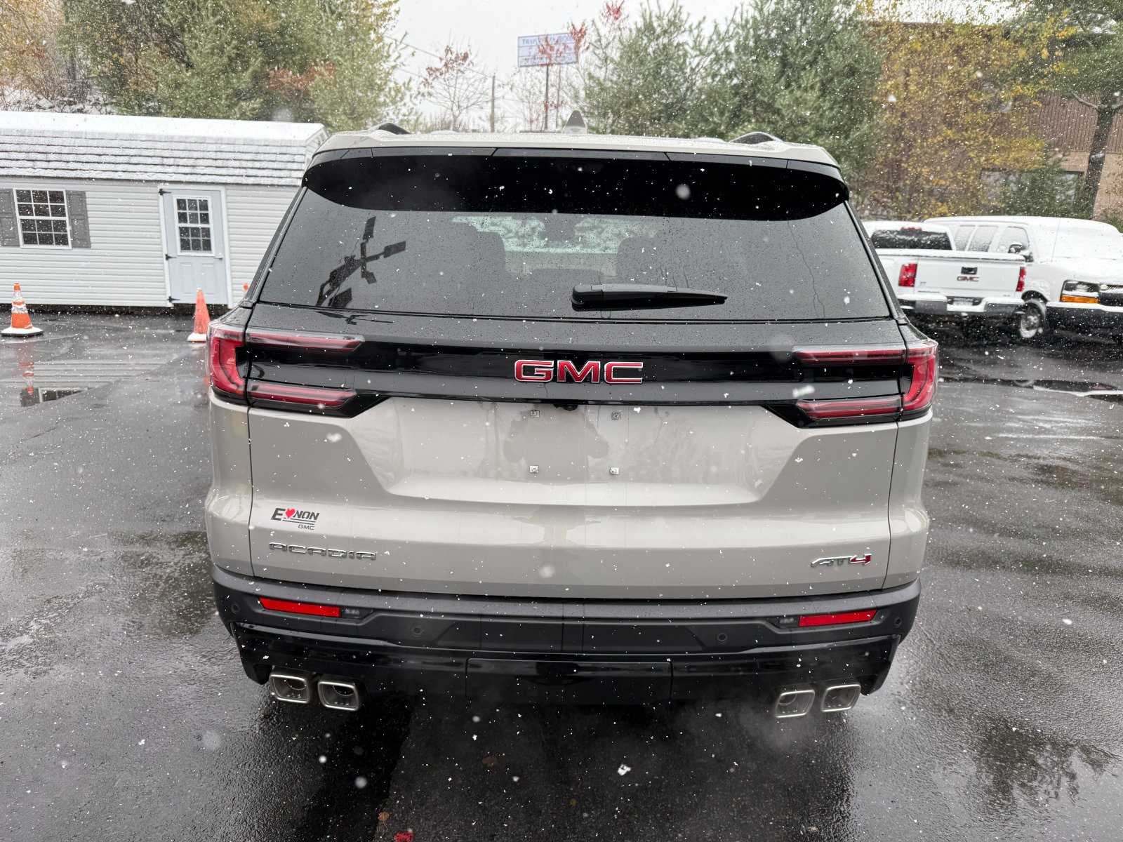 New 2026 GMC Acadia AT4 w/ LPO, Floor Liner Package image 4