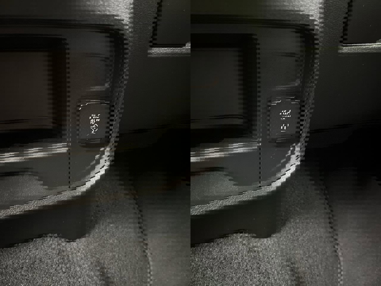 Used 2024 RAM 3500 Tradesman w/ Safety Group image 22