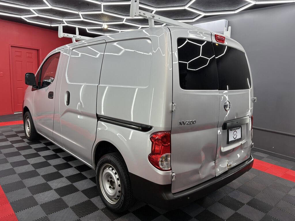 Used 2017 Nissan NV200 S w/ Back Door Glass Package image 6