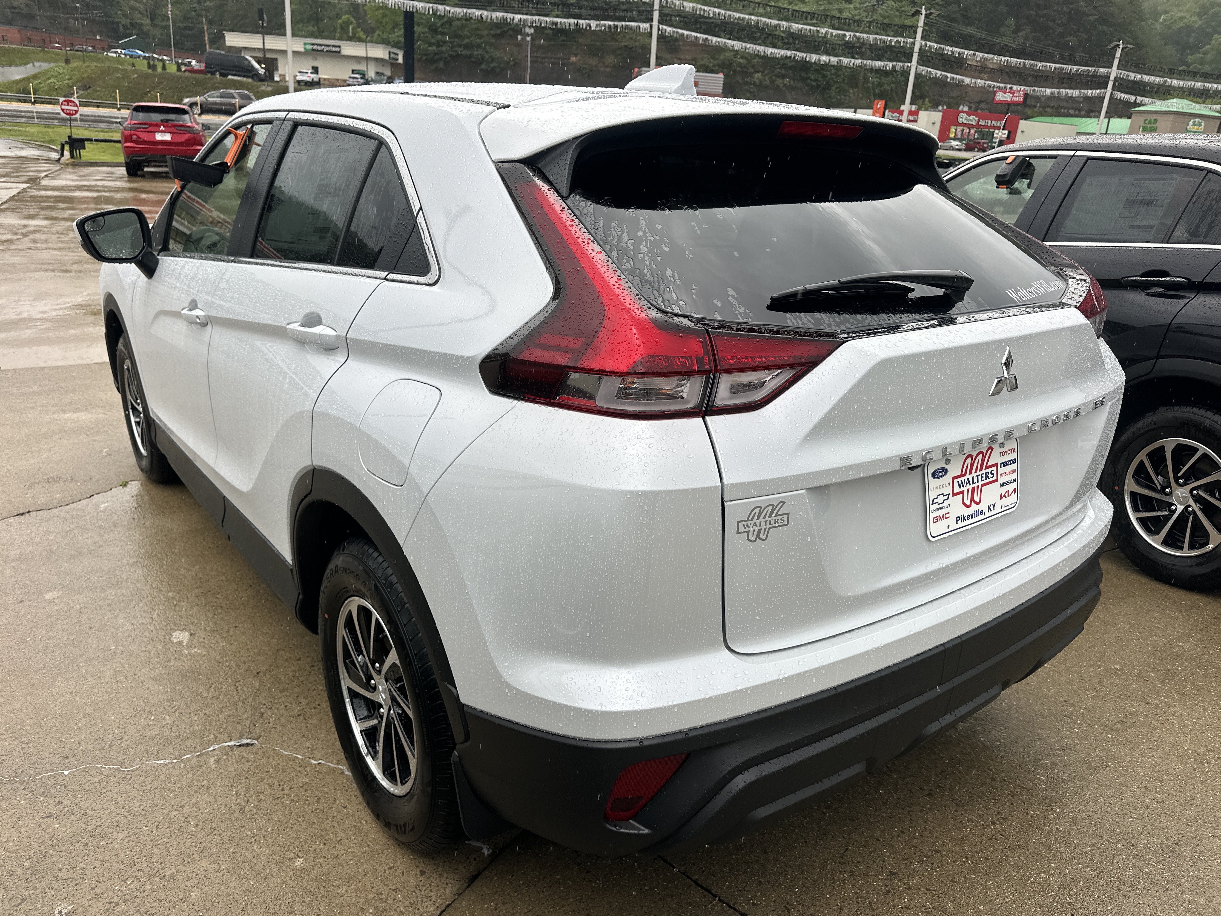 New 2026 Mitsubishi Eclipse Cross ES AWD/4WD image 5