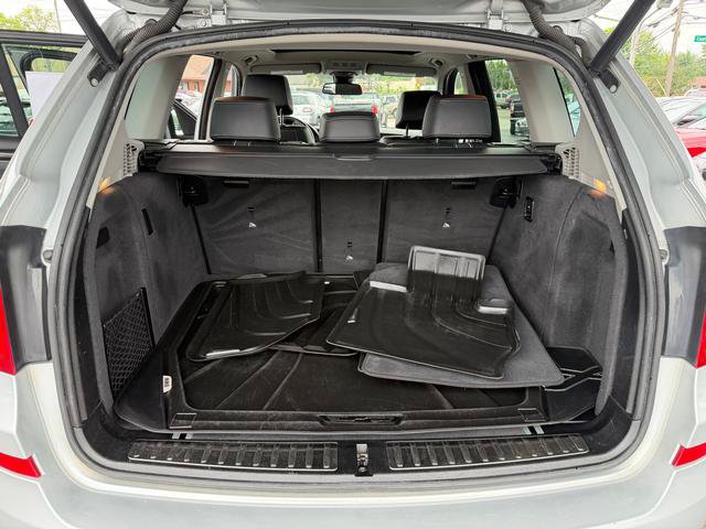 Used 2017 BMW X3 xDrive28i AWD/4WD image 13