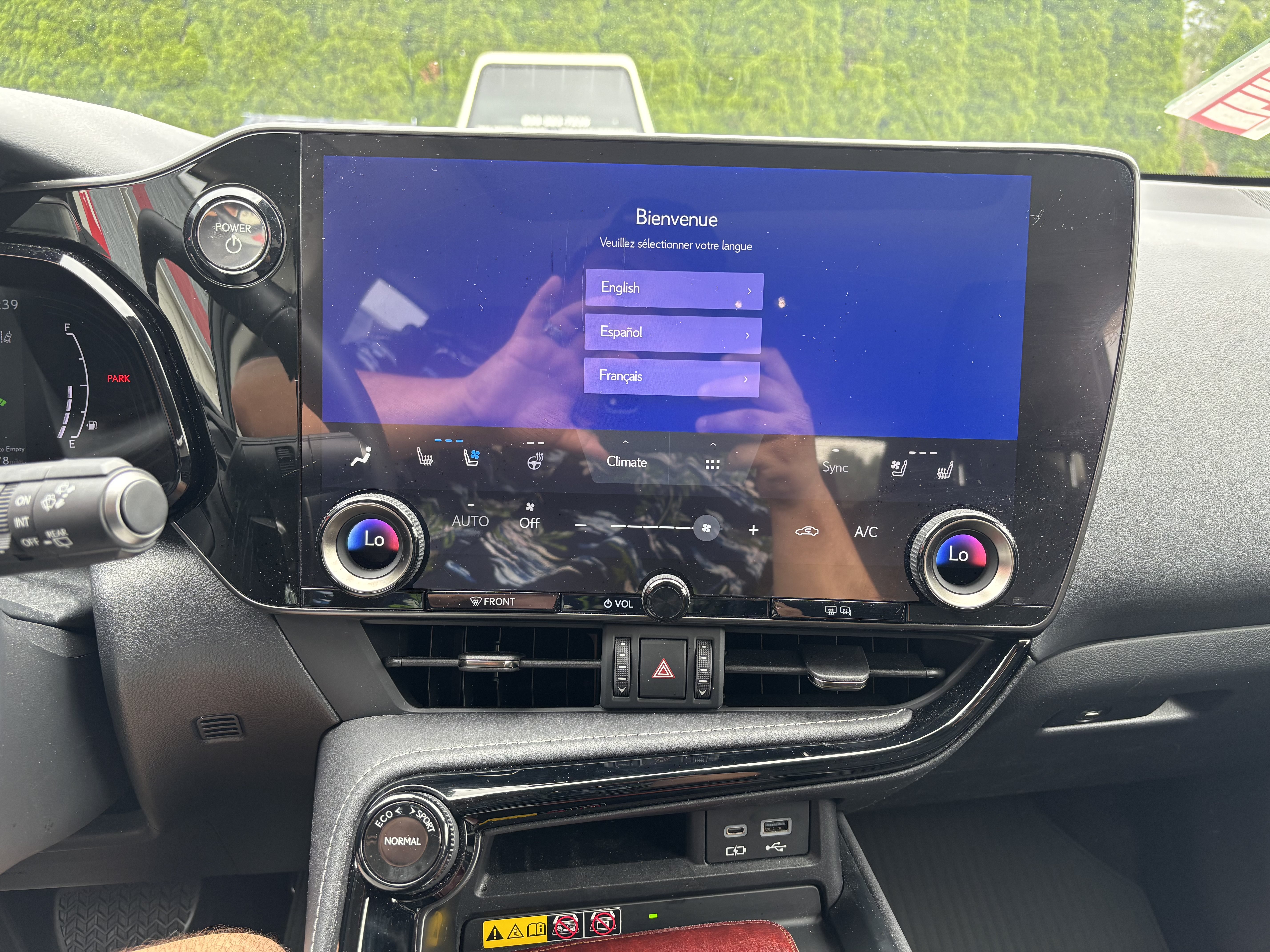 Used 2024 Lexus NX 350h AWD image 25
