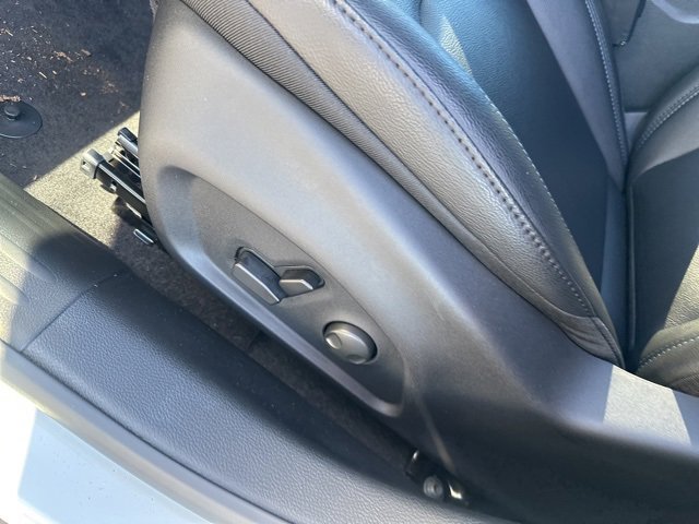 New 2026 Jeep Compass Limited image 13