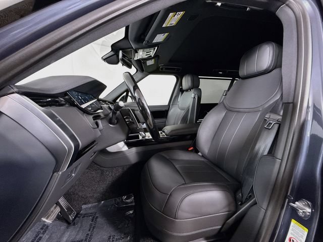 New 2026 Land Rover Range Rover Long Wheelbase SE AWD/4WD image 11