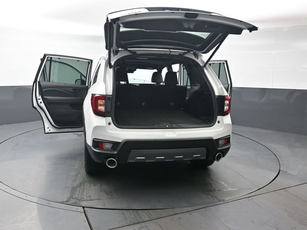Used 2023 Honda Passport TrailSport image 47