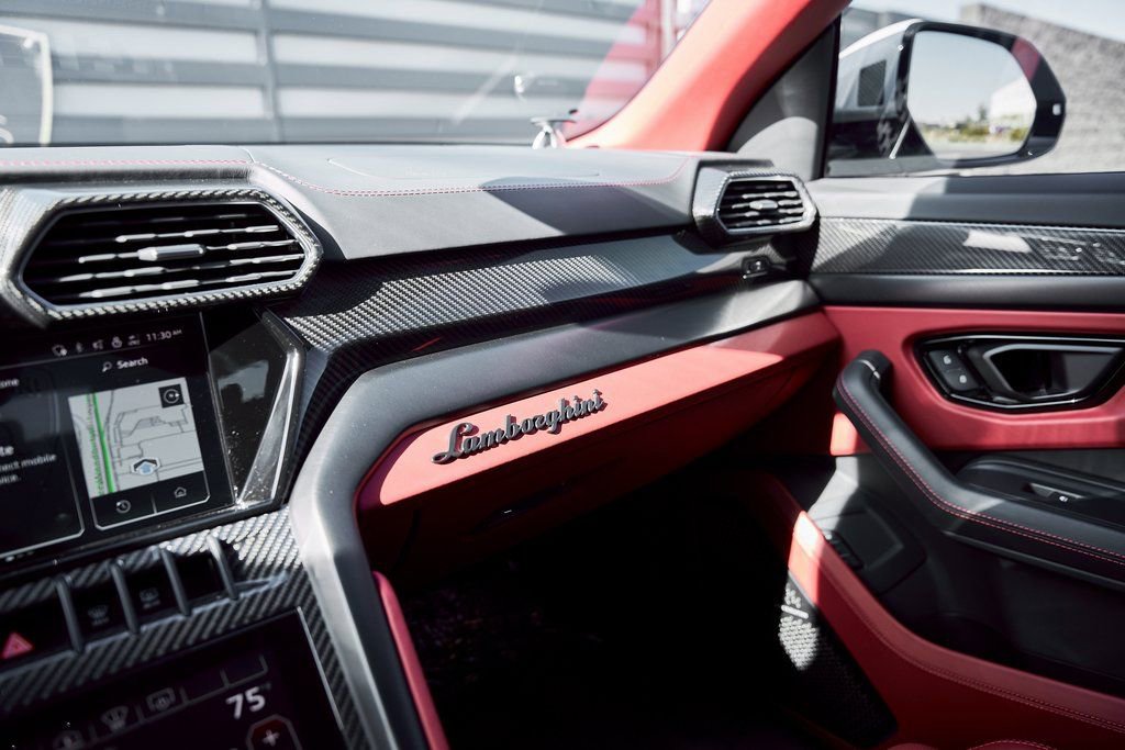 Used 2024 Lamborghini Urus S image 87