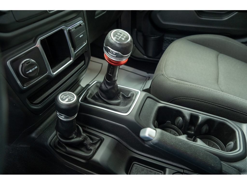 Used 2020 Jeep Wrangler Unlimited Sport AWD/4WD image 24