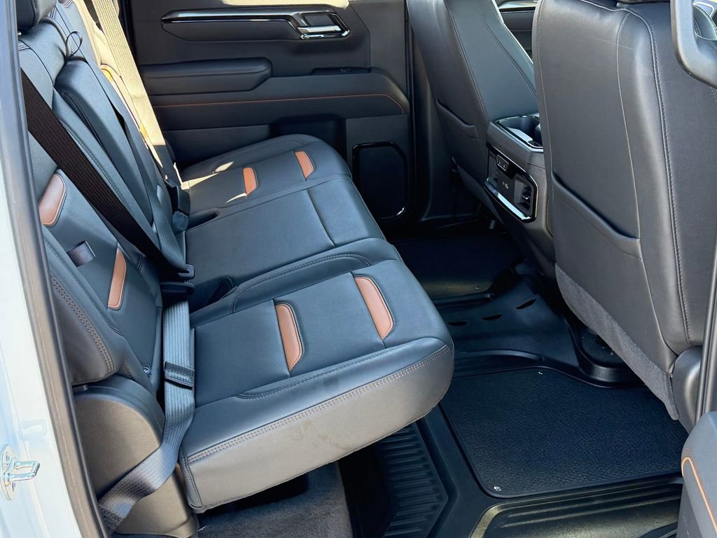 Used 2025 GMC Sierra 1500 AT4 image 23