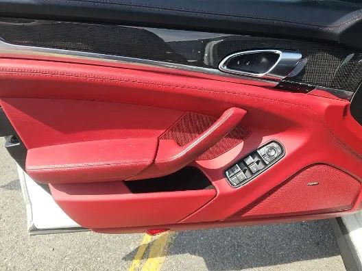 Used 2016 Porsche Panamera image 9
