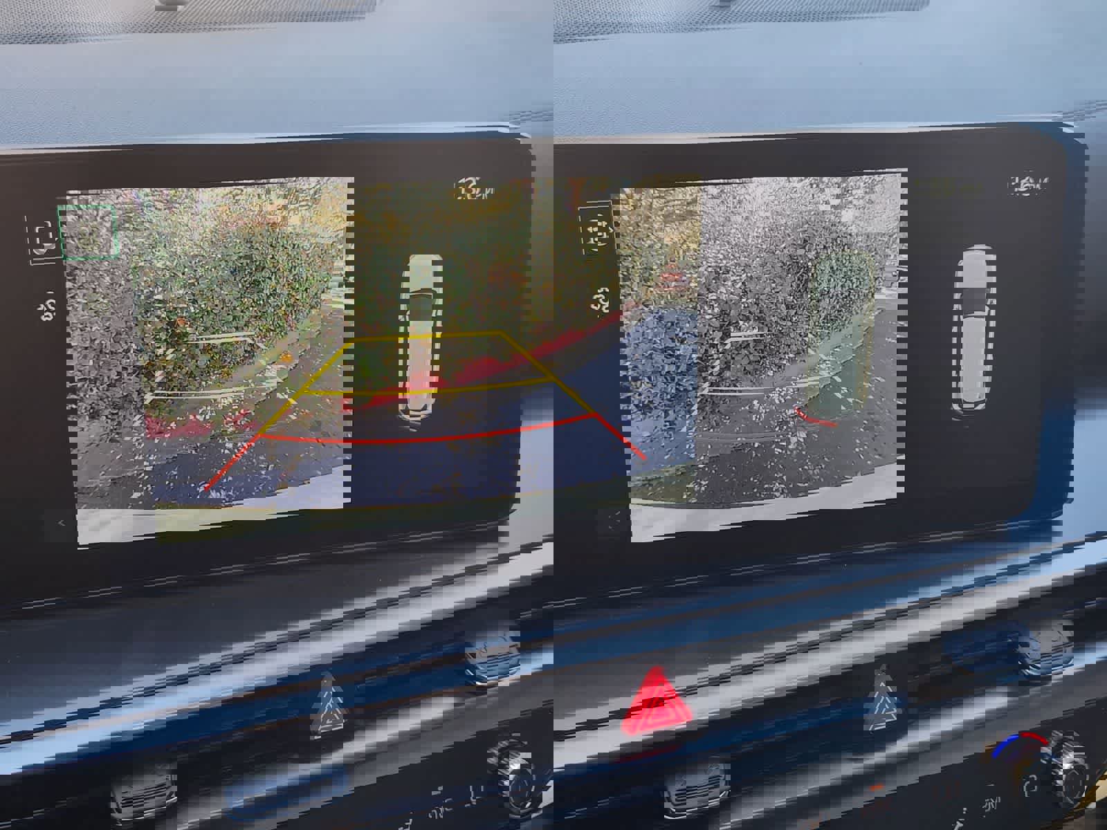 New 2026 Kia Sorento S FWD image 16