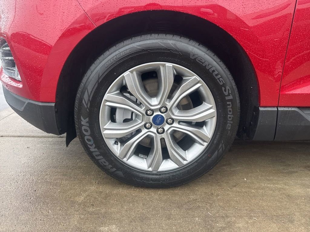 Certified 2022 Ford Edge Titanium w/ Class II Trailer Tow Package image 50