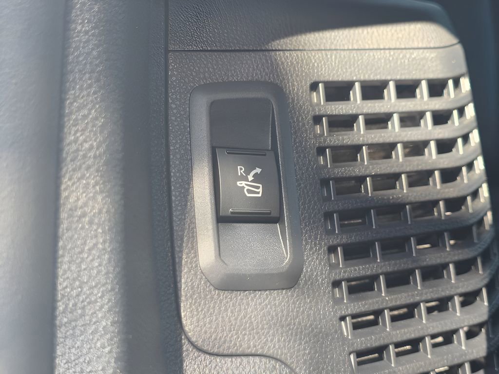 Used 2026 Toyota Sequoia Platinum image 11