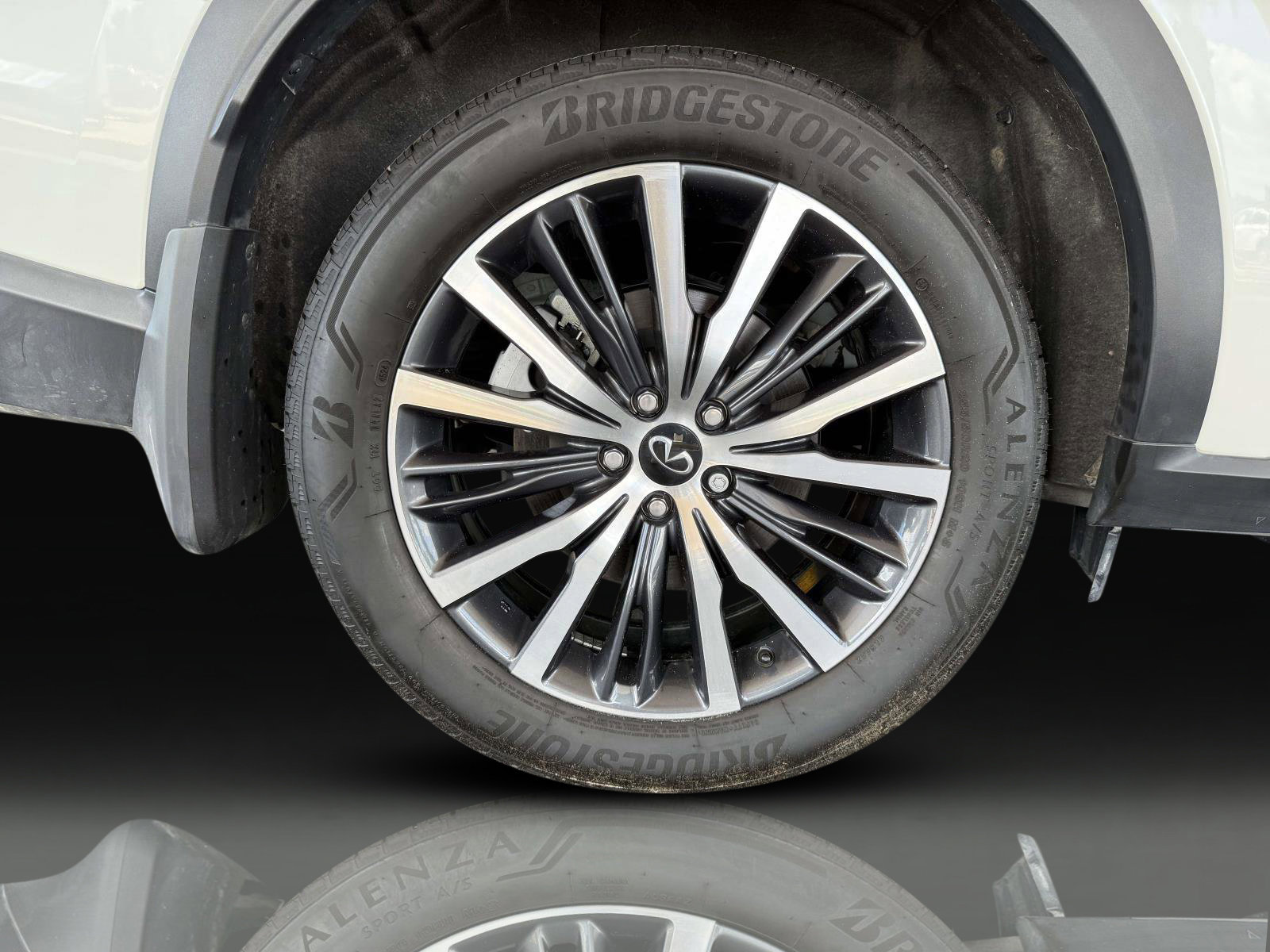 Used 2025 INFINITI QX60 Autograph image 11