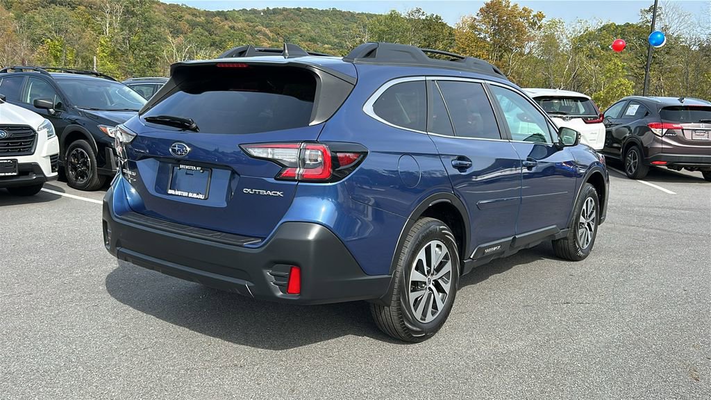 Certified 2022 Subaru Outback Premium image 8