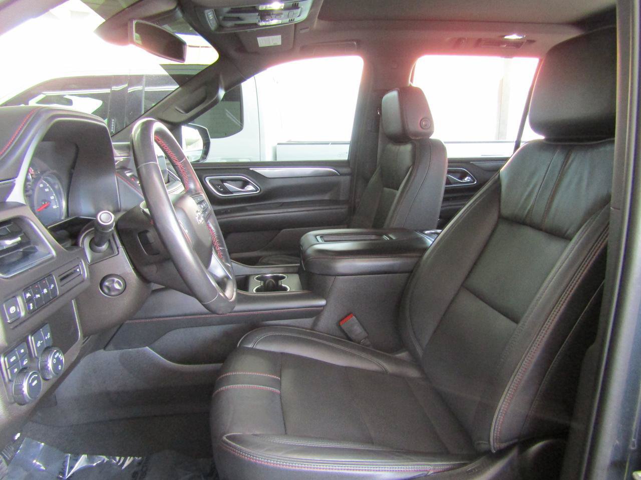 Used 2021 Chevrolet Tahoe RST w/ Luxury Package AWD/4WD image 9
