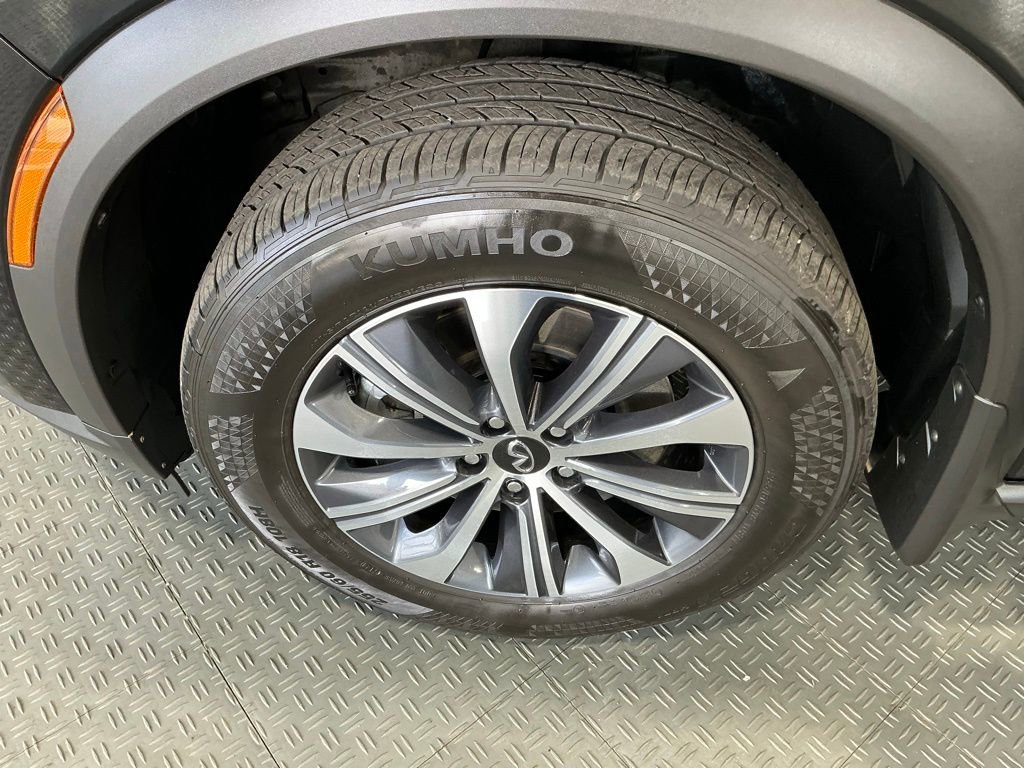 Used 2025 INFINITI QX60 Pure image 41