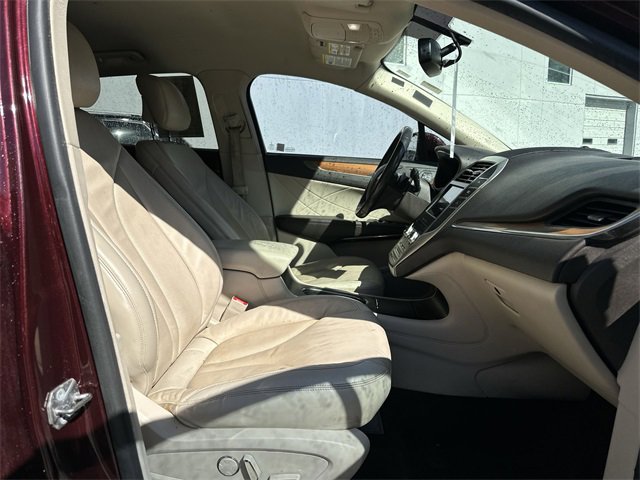 Used 2019 Lincoln MKC Select w/ Select Plus Package image 21