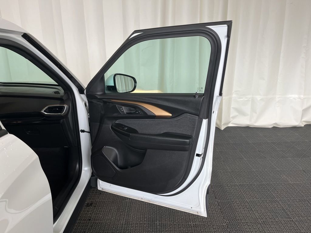 Used 2023 Chevrolet TrailBlazer ACTIV w/ Convenience Package FWD image 18
