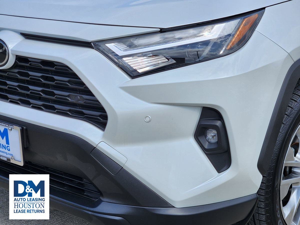 Used 2023 Toyota RAV4 XLE Premium FWD image 10