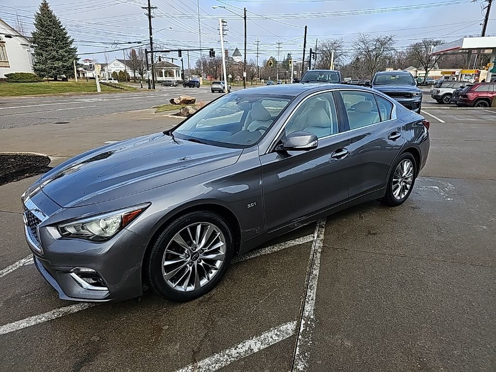 Used 2020 INFINITI Q50 Luxe w/ Essential Package (3.0T Luxe) image 11