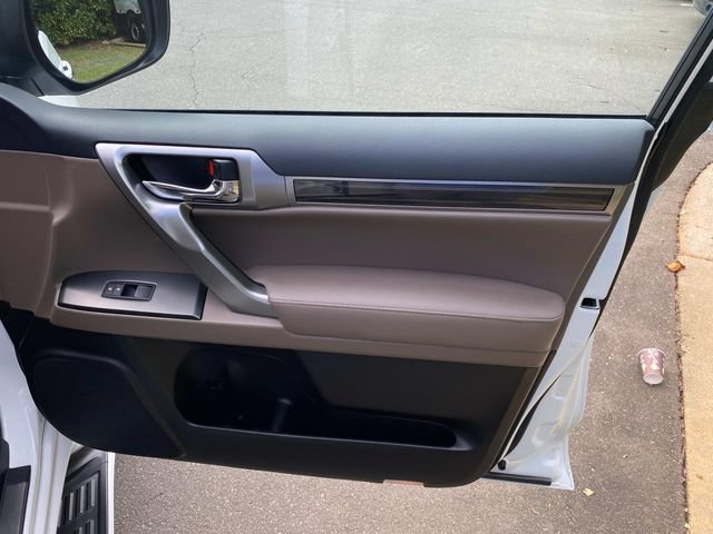 Used 2022 Lexus GX 460 Luxury AWD/4WD image 37