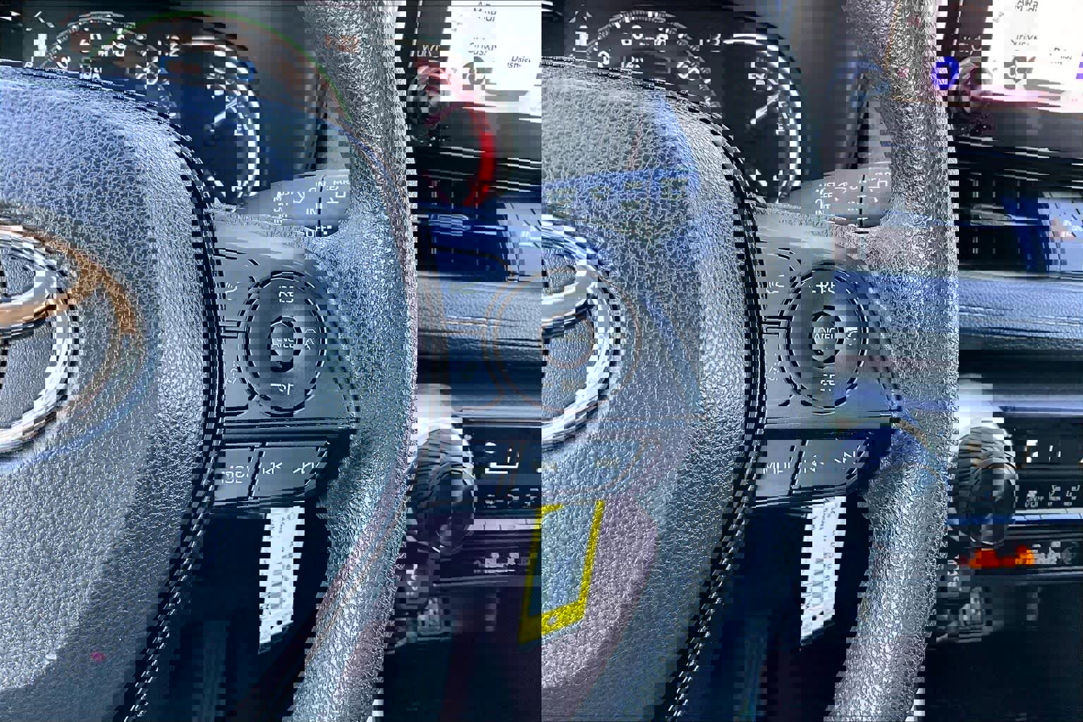 Used 2023 Toyota RAV4 LE image 24