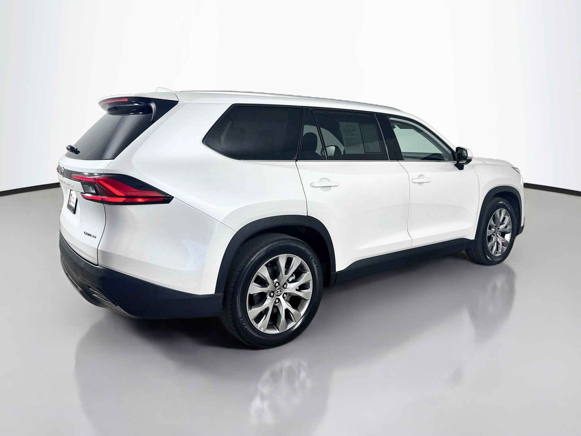 Certified 2024 Toyota Grand Highlander AWD Hybrid image 8