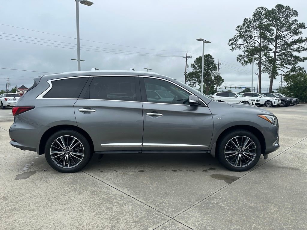 Used 2020 INFINITI QX60 Luxe w/ Sensory Package AWD/4WD image 4