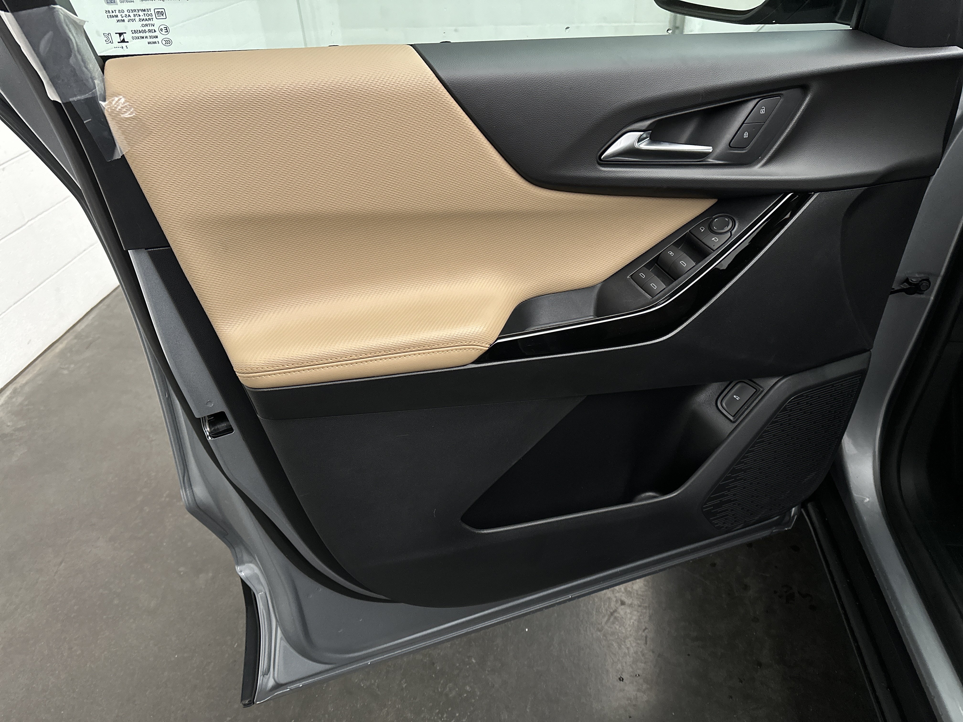 New 2027 Chevrolet Equinox ACTIV w/ Safety and Technology Package AWD/4WD image 20