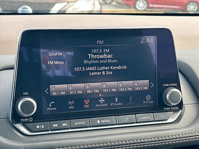 Used 2023 Nissan Rogue SV image 20