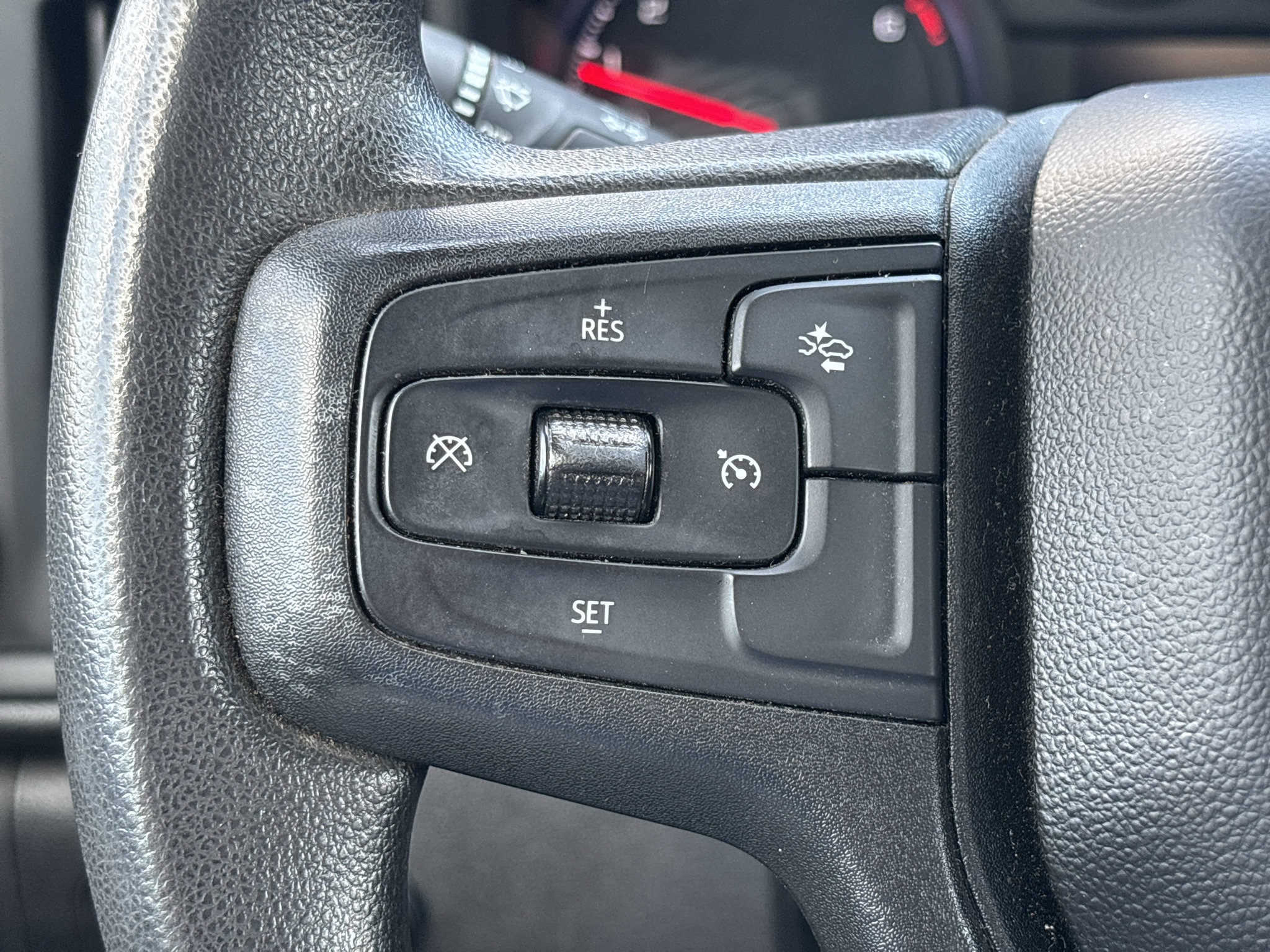 Used 2023 Chevrolet Silverado 1500 W/T w/ Trailering Package AWD/4WD image 11