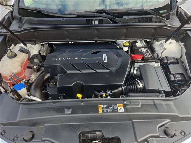 Used 2018 Lincoln MKX Reserve w/ Driver Assistance Package FWD image 30