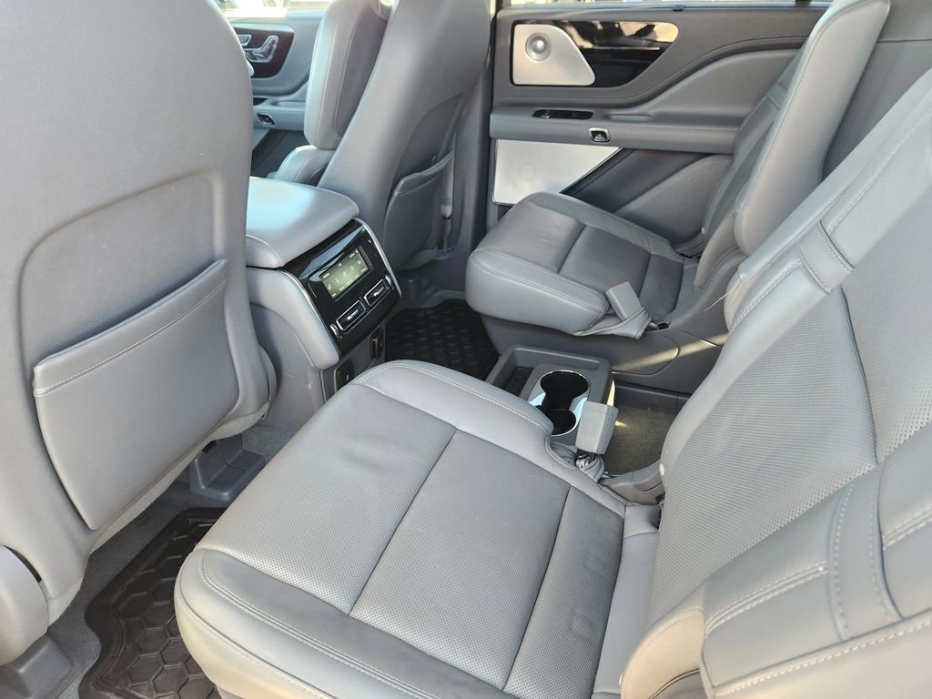 Used 2021 Lincoln Aviator Grand Touring w/ Equipment Group 302A image 30