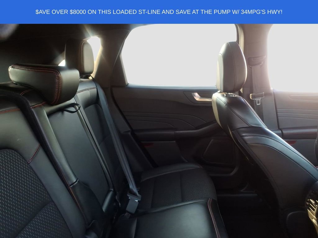 Used 2025 Ford Escape ST-Line image 14