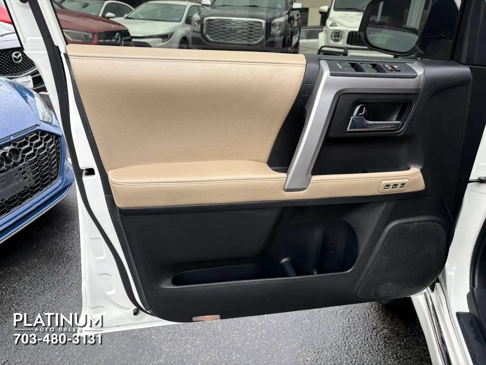 Used 2018 Toyota 4Runner Limited AWD/4WD image 19