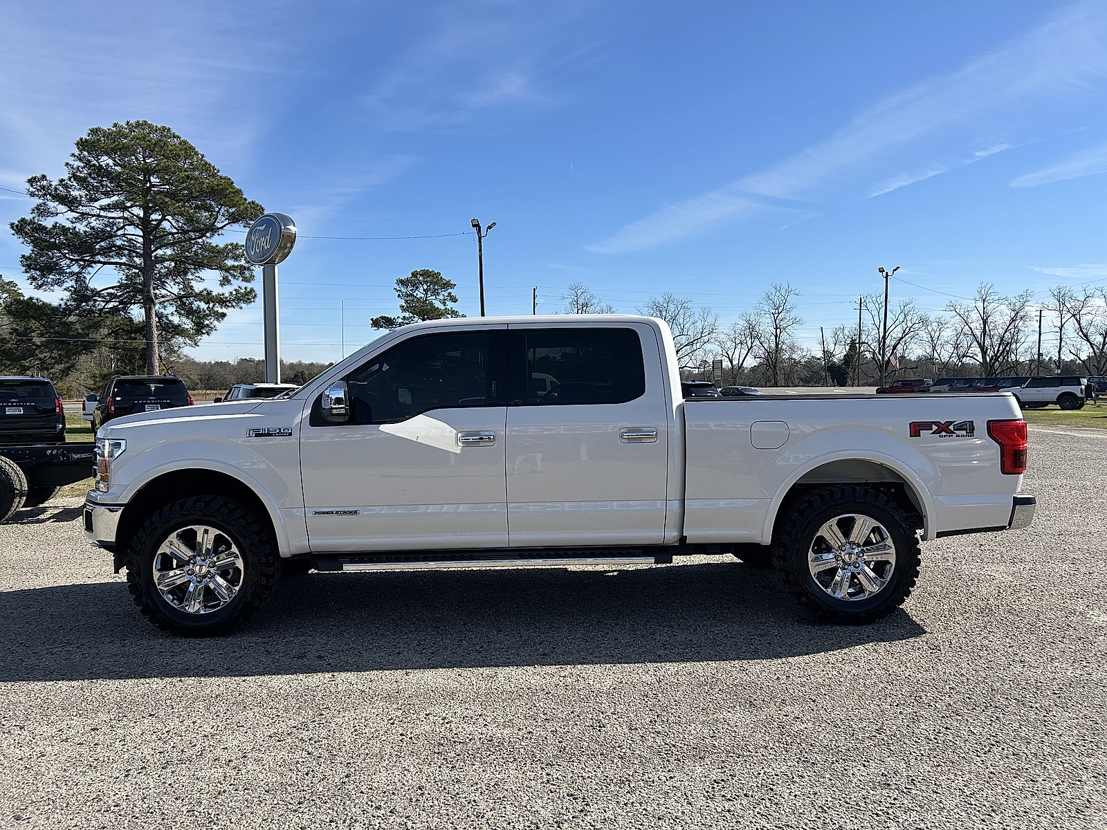 Used 2019 Ford F150 Lariat image 1