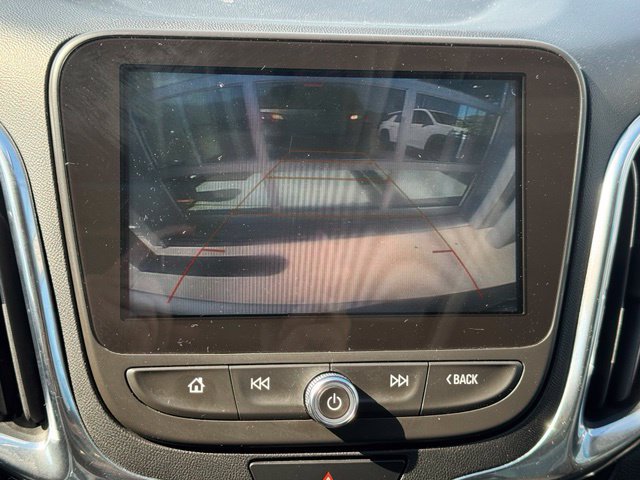 Used 2018 Chevrolet Equinox LT w/ LT True North Edition AWD/4WD image 4
