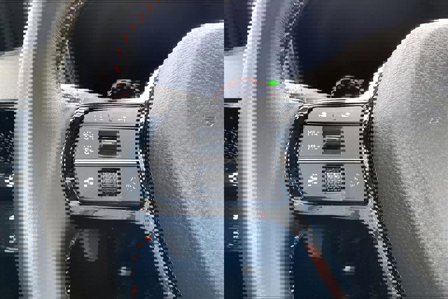 Used 2025 Honda CR-V Sport Touring image 19