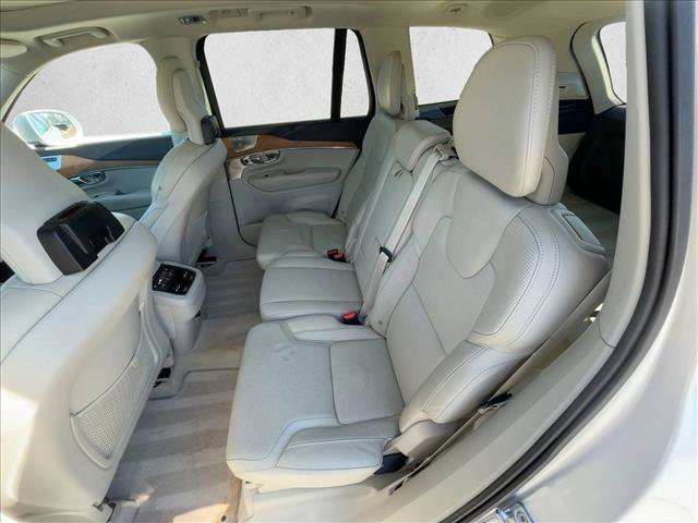 Used 2016 Volvo XC90 T6 Inscription w/ Vision Package image 19