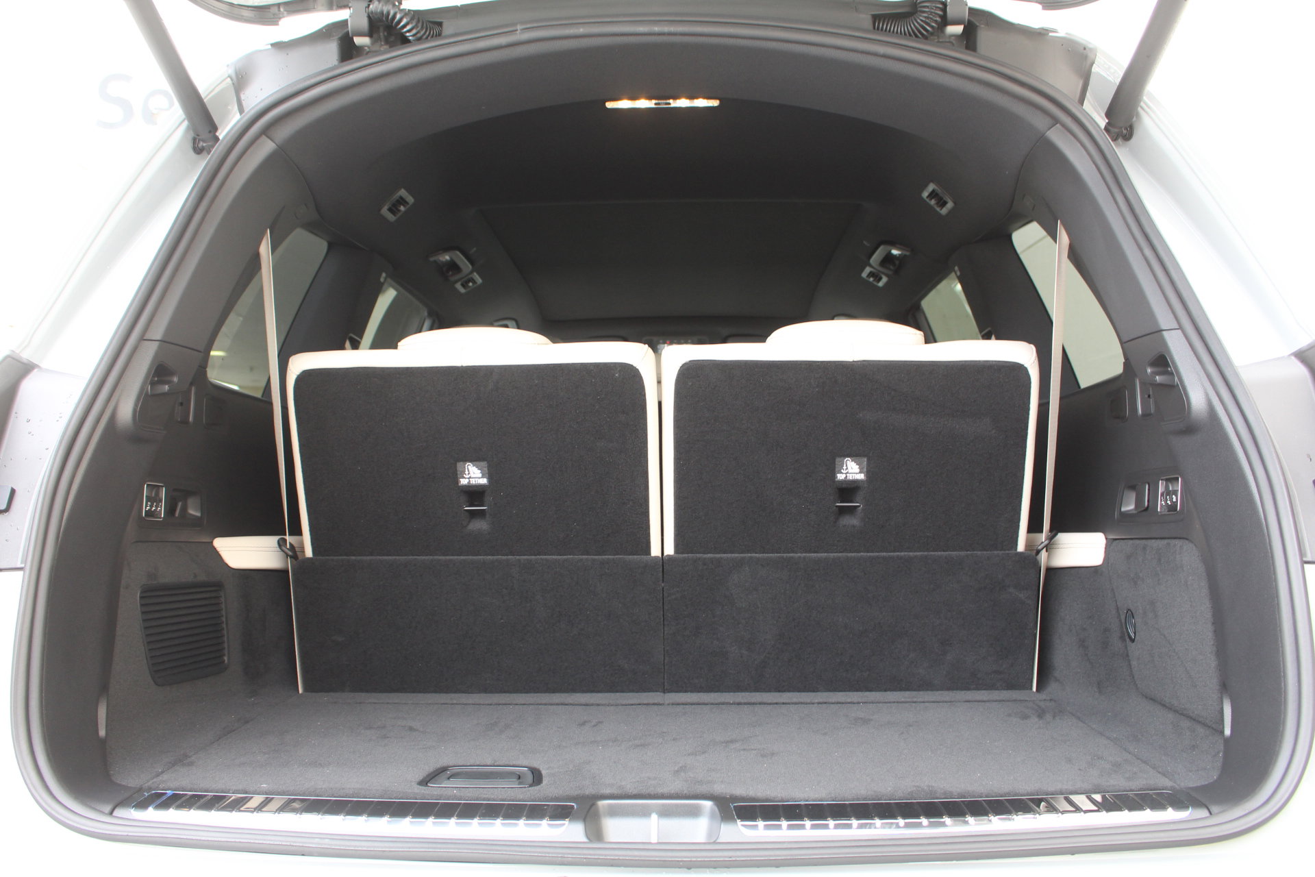 New 2026 Mercedes-Benz GLS 580 4MATIC image 22