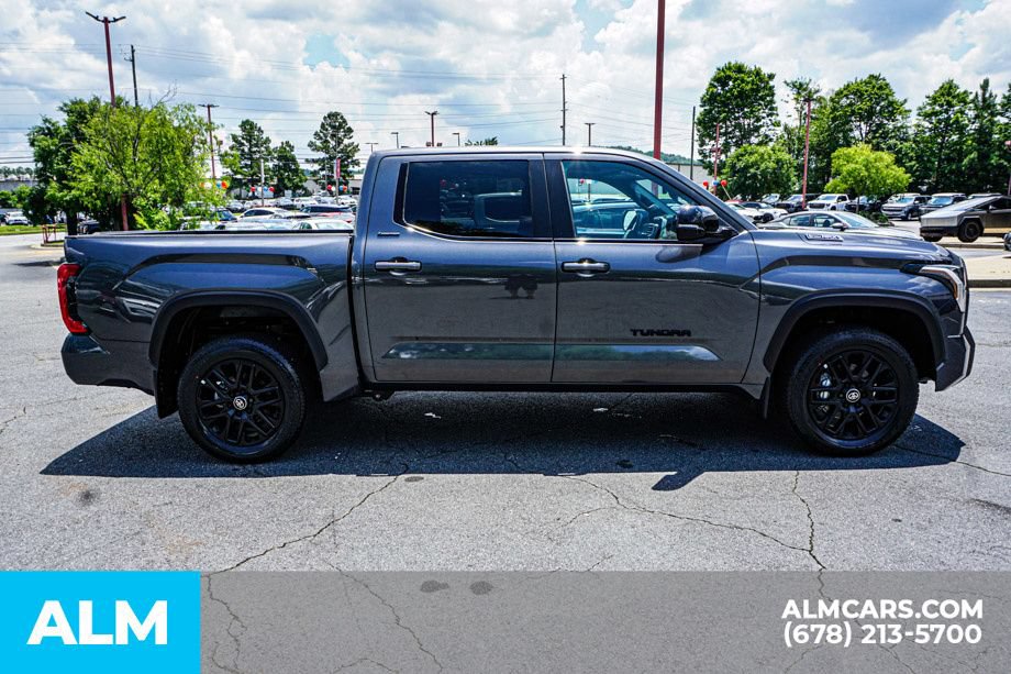 Used 2026 Toyota Tundra Limited AWD/4WD image 9