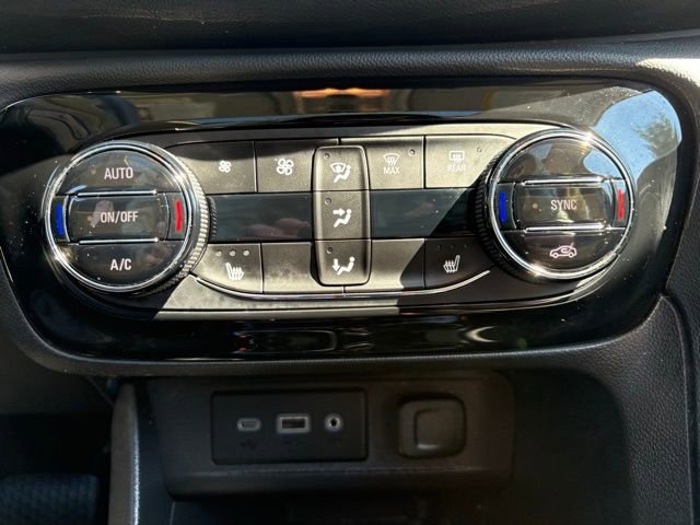 Certified 2023 Buick Encore GX Essence w/ Experience Buick Package image 23