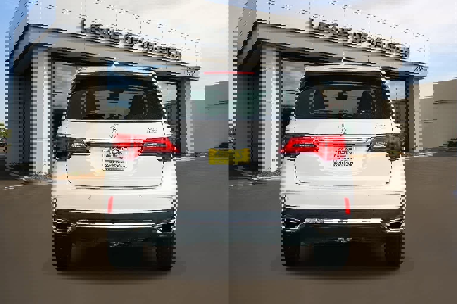 Used 2019 Acura MDX w/Technology/Entertainment Pkg image 6