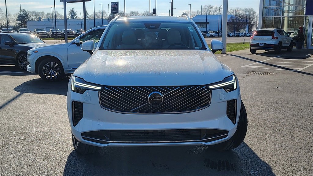 New 2026 Volvo XC90 B6 Ultra image 33