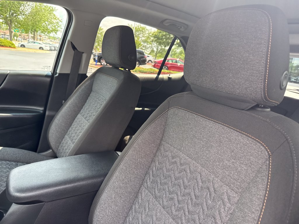 Used 2024 Chevrolet Equinox LT AWD/4WD image 12
