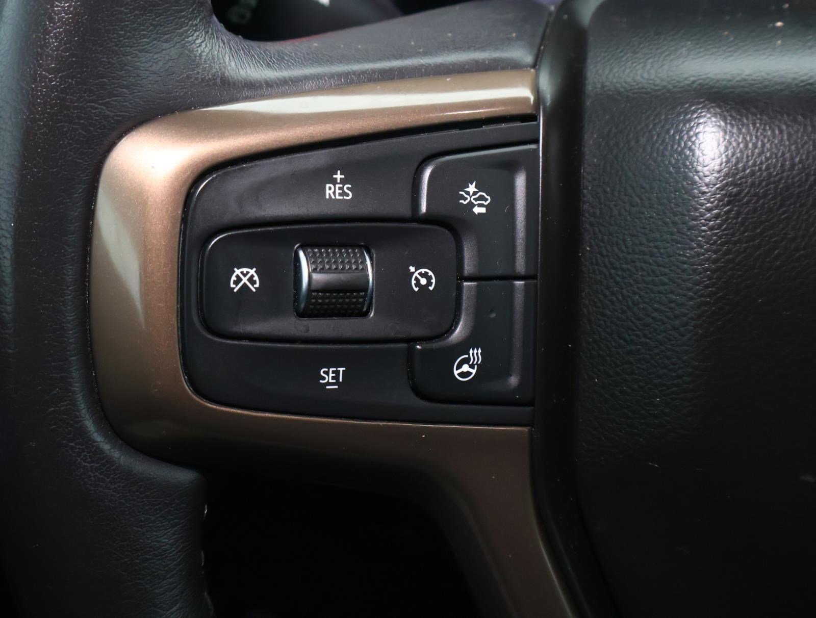 Used 2021 Chevrolet Suburban High Country image 29