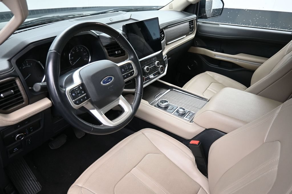 Used 2024 Ford Expedition Limited AWD/4WD image 21