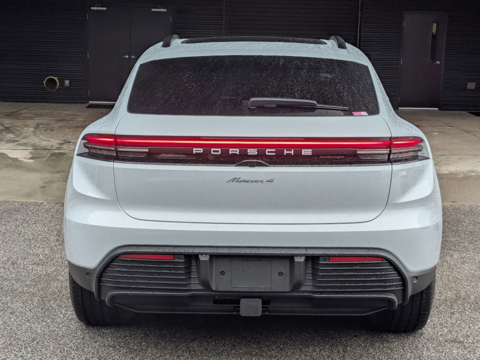 New 2026 Porsche Macan 4 Electric AWD/4WD image 10