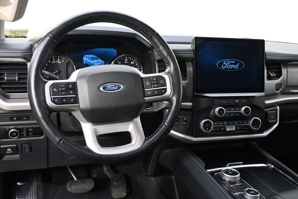 Used 2023 Ford Expedition Max XLT AWD/4WD image 12