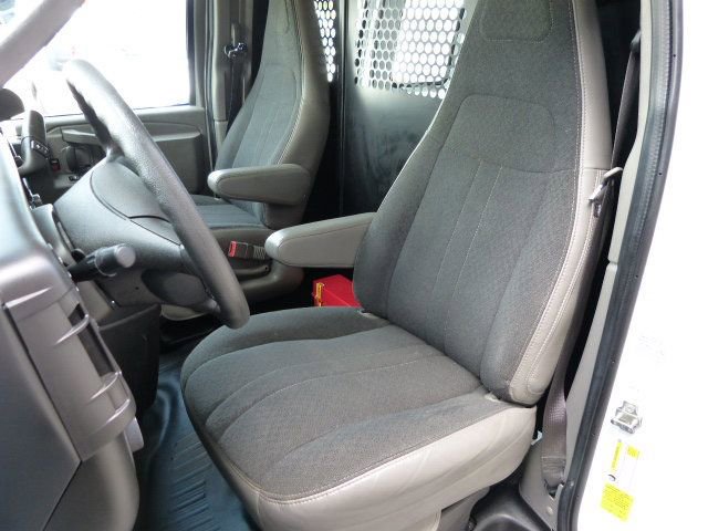 Used 2022 Chevrolet Express 2500 w/ Driver Convenience Package image 26